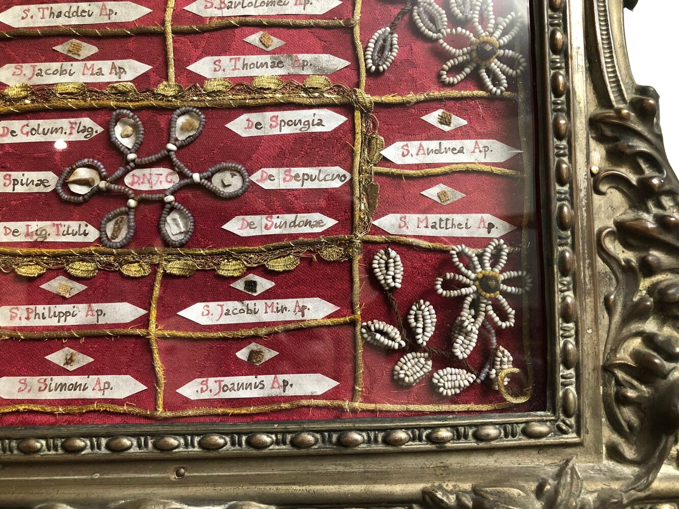 1 Baroque - Style Important Baroque Reliquary: Relics Related To D.N.J.C. & Relics Of 12 Apostles. Originally Sealed And With Document Most Probably Inside.