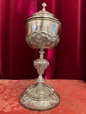 Large Ciborium style Baroque - Style en Full - Silver / Silver Marks Present, France 19 th century ( Anno 1815 )