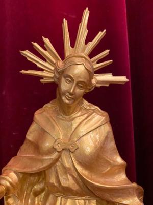 Madonna Immaculata Sculpture style BAROQUE-STYLE en Carved Wood Gilt, Southern Germany 20th Century