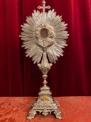 Monstrance H 74 Cm. style Baroque - Style en Full - Silver / Polished and Varnished / Silver Marks Present, France 18 th century