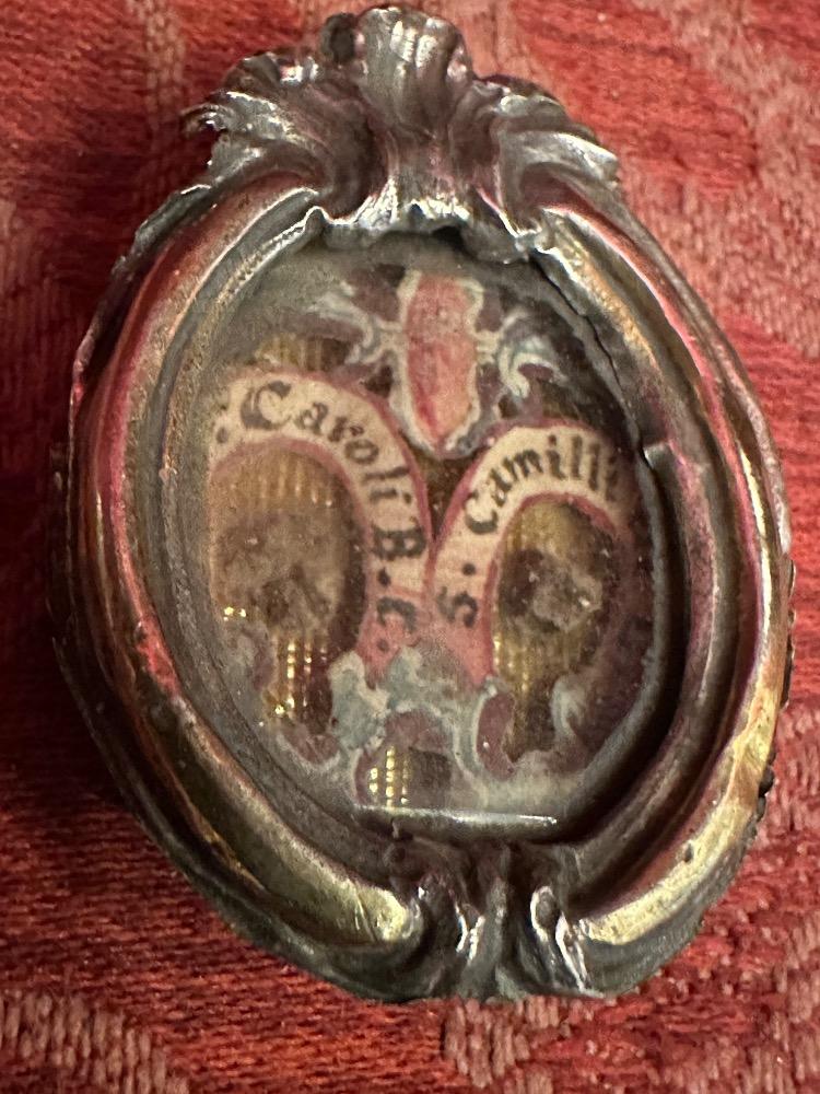 1 Baroque - Style Reliquary - Relic Ex Ossibus St. Carolus ( Charles ) & St. Camillus