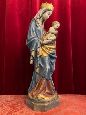 St. Mary & Child style BAROQUE-STYLE en Carved Wood , Southern Germany 20th Century