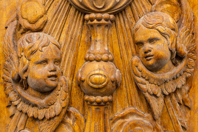 Tabernacle  style BAROQUE-STYLE en Wood Polychrome, Belgium 18 th century