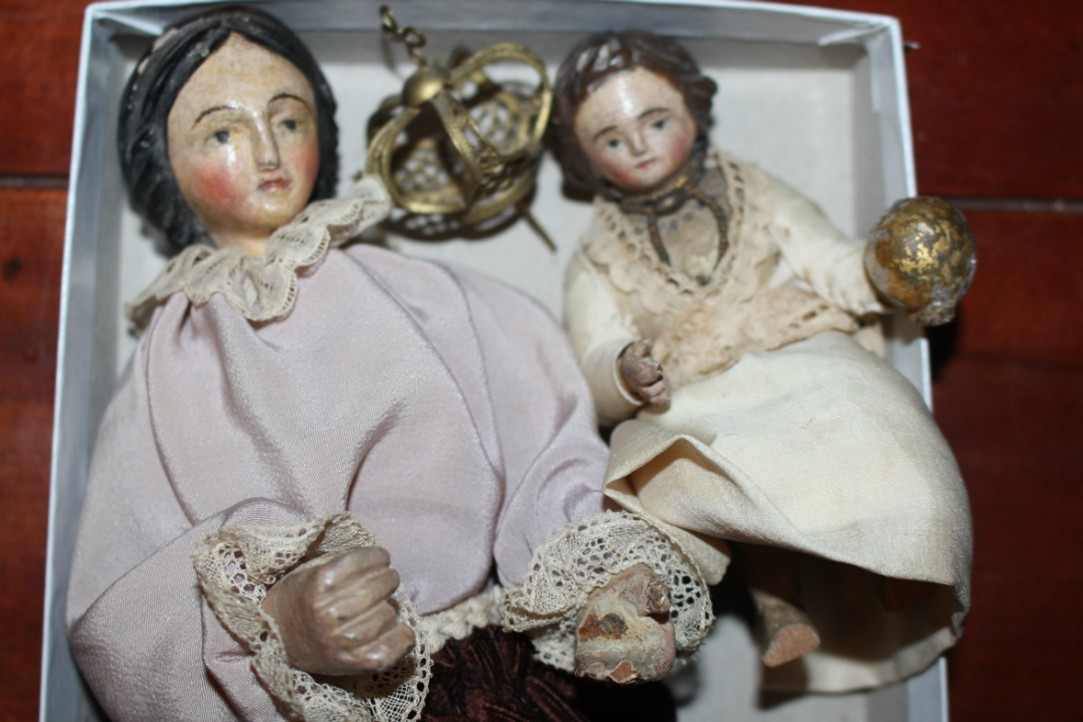 1 baroque Tiny Stake - Madonna