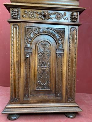 Cabinet  Belgium 19 th century