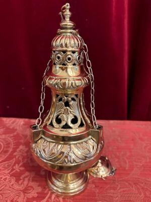 Censer en Brass / Bronze / Polished and Varnished, Belgium  19 th century ( Anno 1865 )