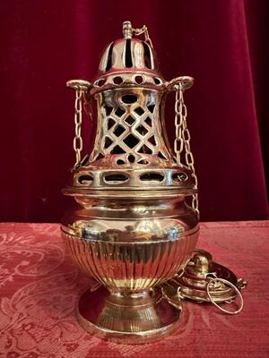 Censer..... en Bronze / Polished and Varnished, Belgium  19 th century ( Anno 1865 )