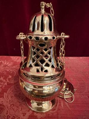 Censer..... en Bronze / Polished and Varnished, Belgium  19 th century ( Anno 1865 )