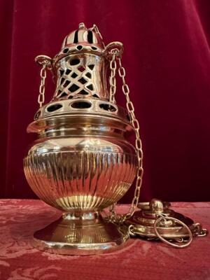 Censer..... en Bronze / Polished and Varnished, Belgium  19 th century ( Anno 1865 )