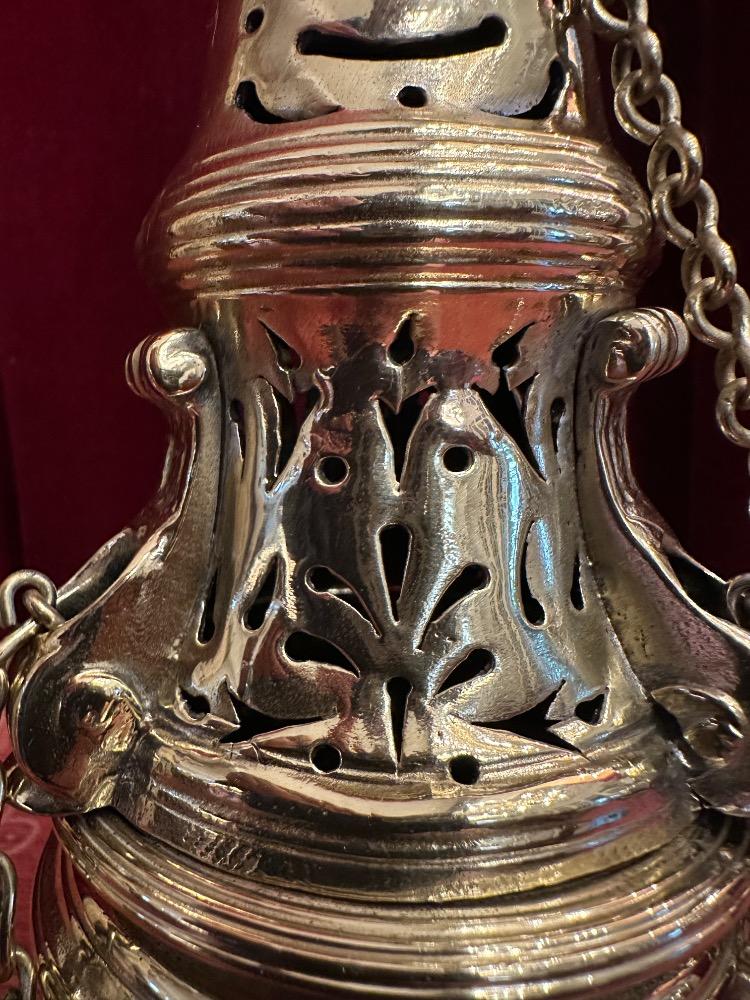 1  Censer