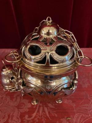 Censer en Brass / Bronze / Polished and Varnished / Partly Hand - Hammered, Belgium  20 th century