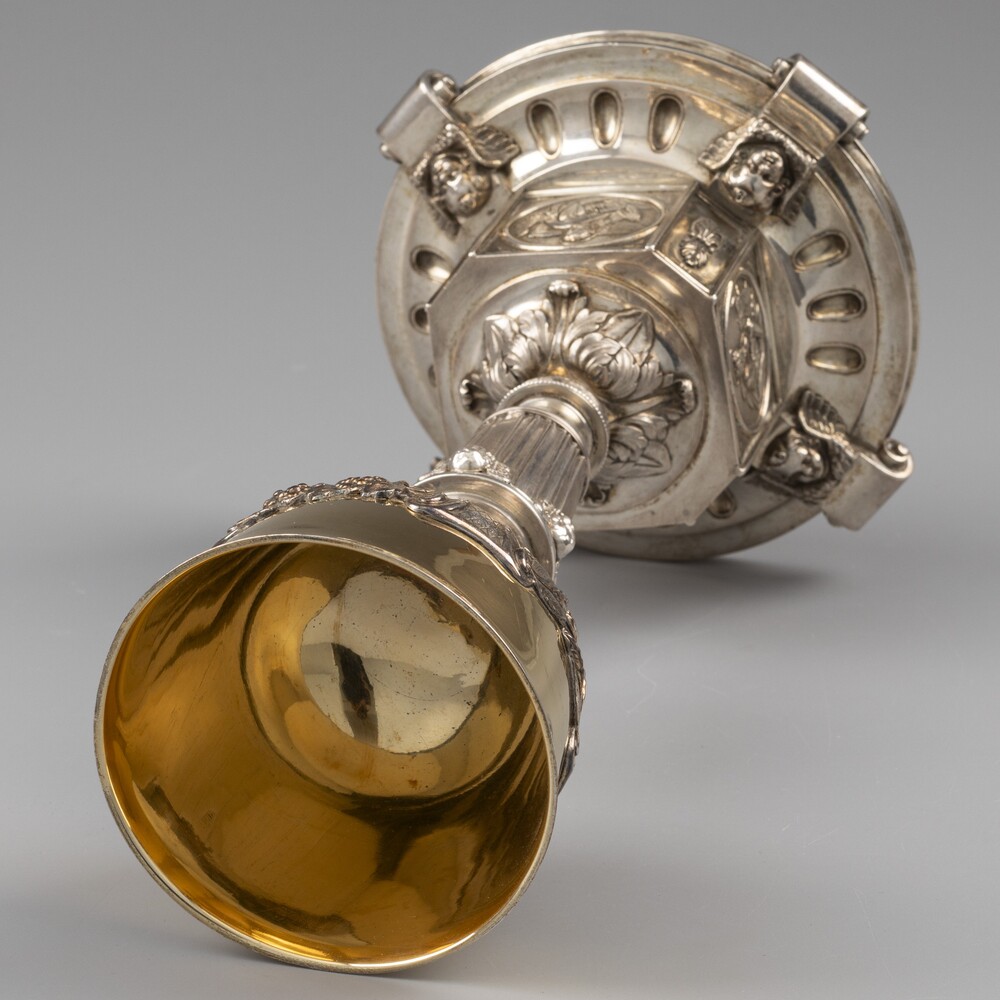 1  Chalice By : Willem F. Hermans