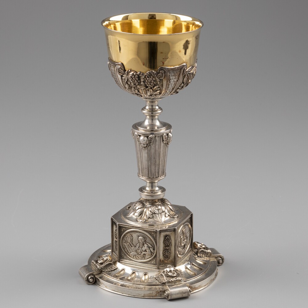 1  Chalice By : Willem F. Hermans