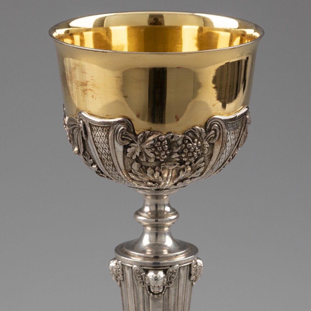 1  Chalice By : Willem F. Hermans