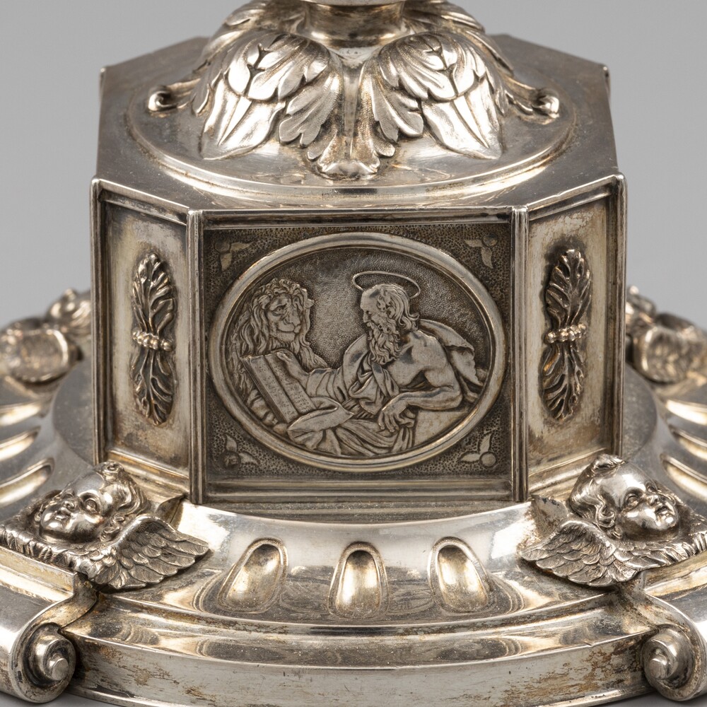 1  Chalice By : Willem F. Hermans