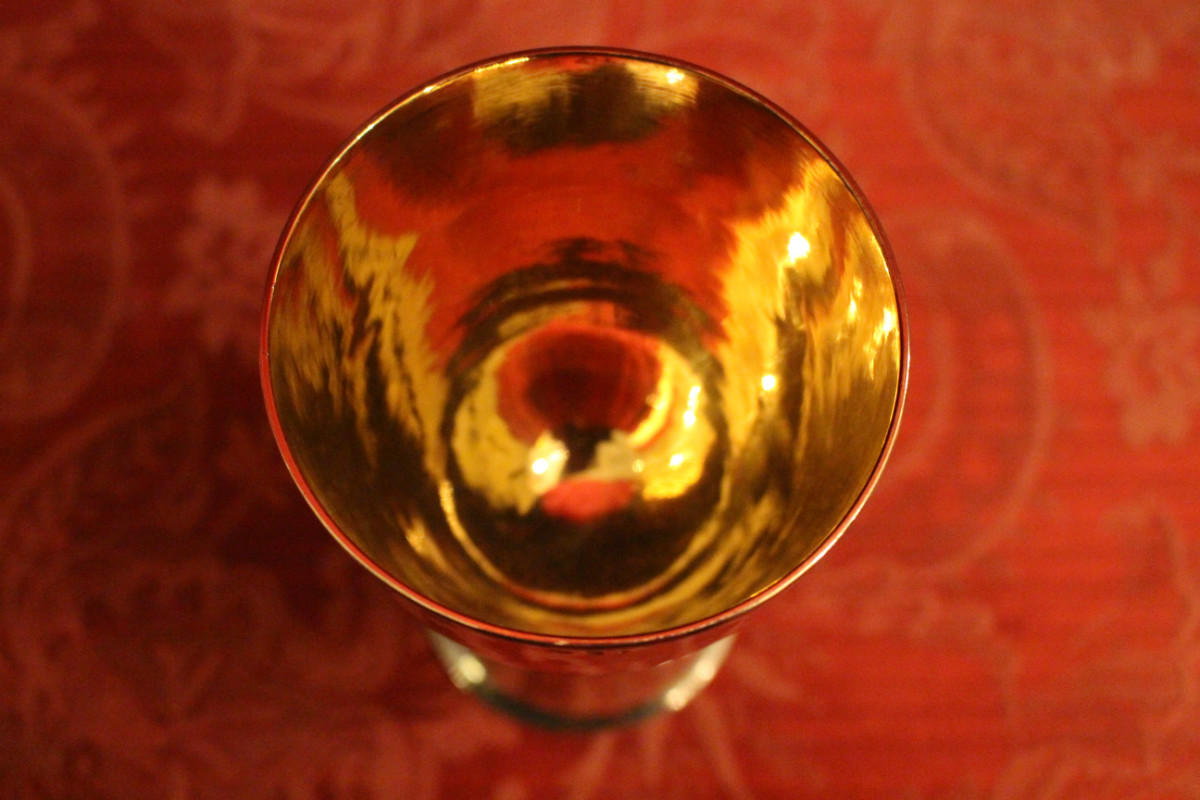 1  Chalice  Hand - Hammered / Full Silver / Ivory.