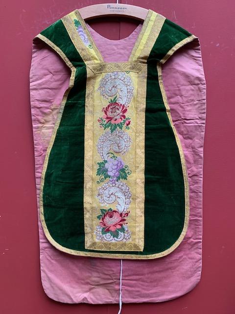 1  Chasuble
