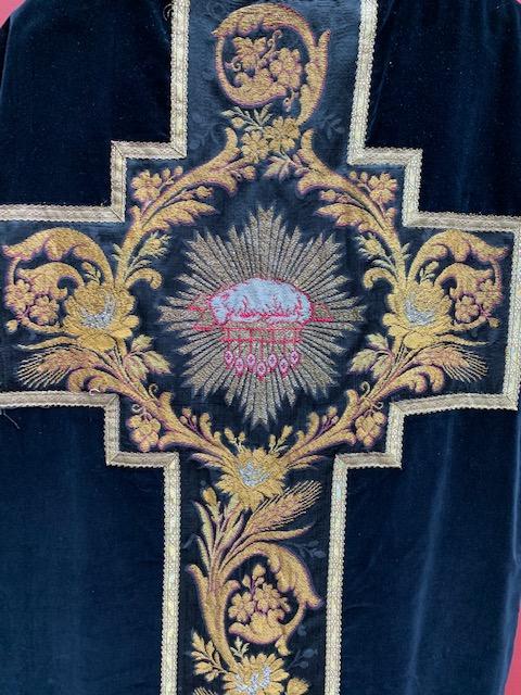 1  Chasuble