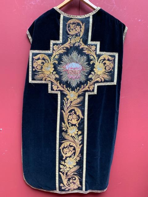 1  Chasuble