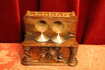 Chrismatoria With Original Box en full silver / Hand - Carved Oak Box, Belgium 19th century