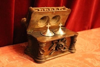 Chrismatoria With Original Box en full silver / Hand - Carved Oak Box, Belgium 19th century