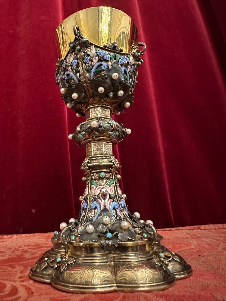 1 Classical Exceptional Chalice.