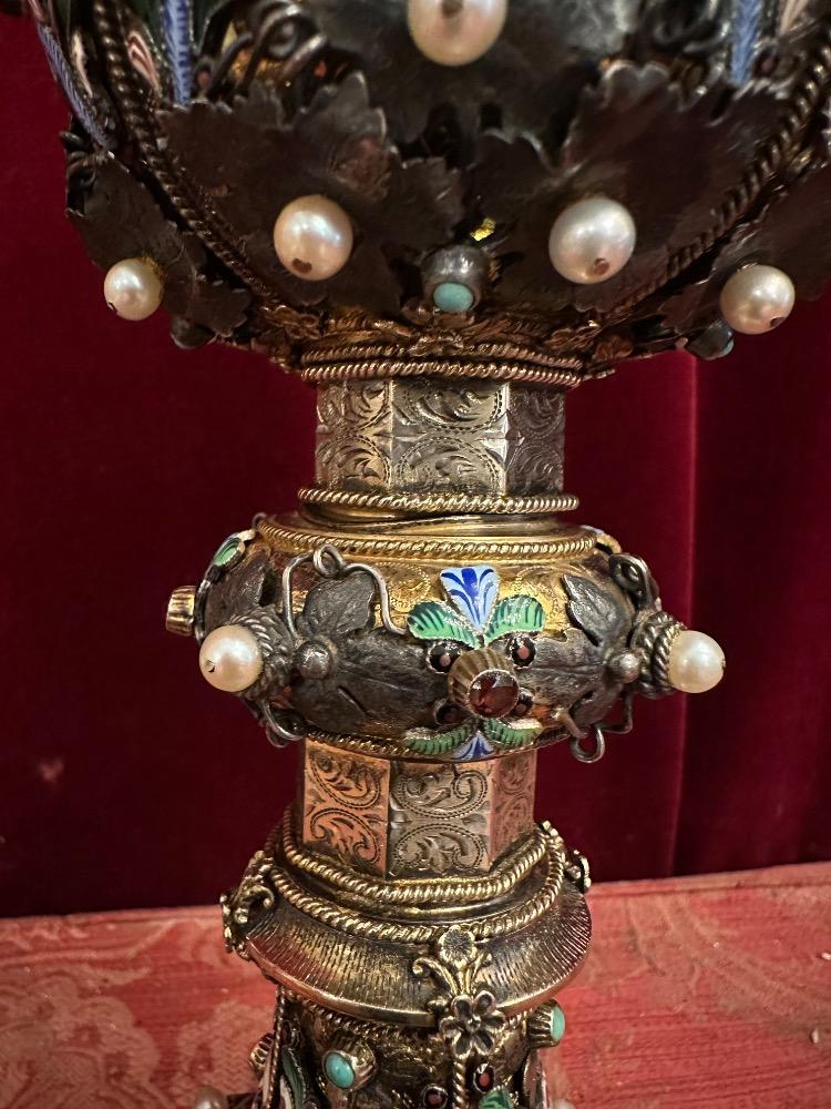 1 Classical Exceptional Chalice.