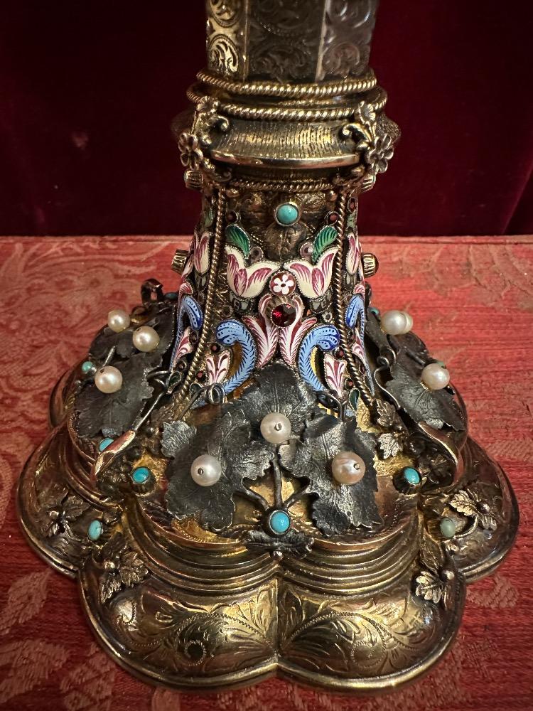 1 Classical Exceptional Chalice.