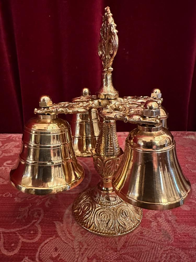 1 Classicistic Altar - Bell