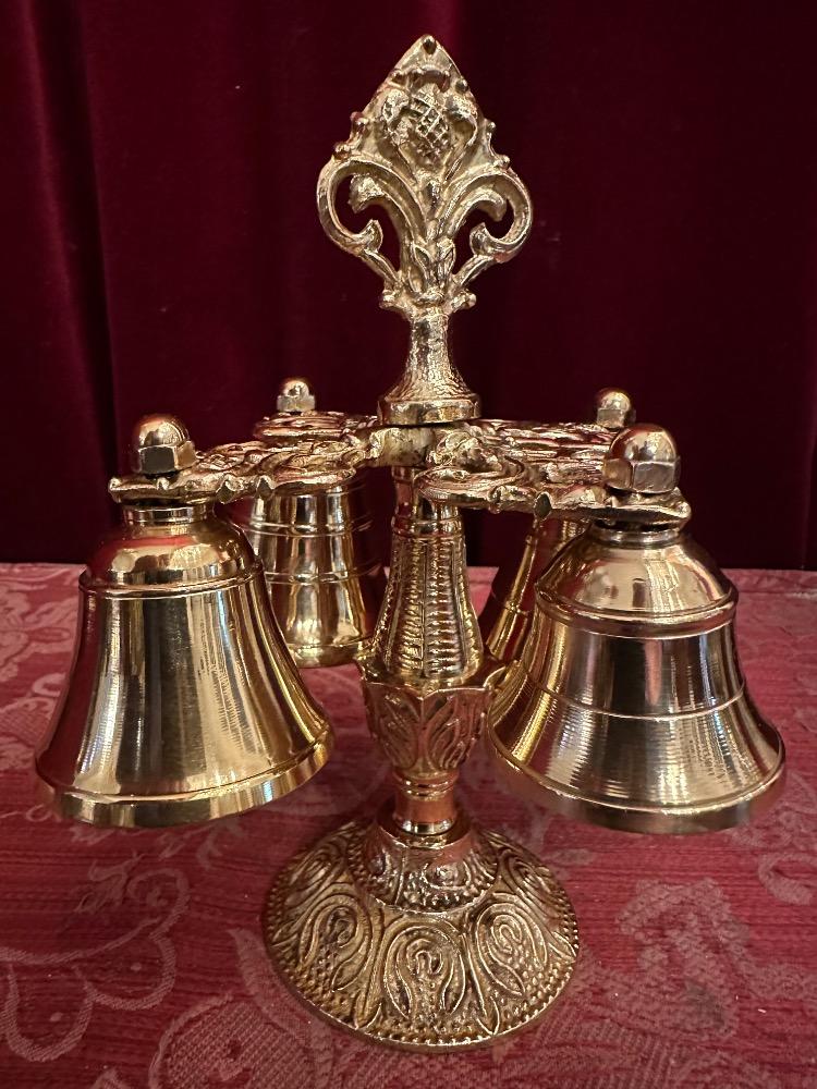 1 Classicistic Altar - Bell