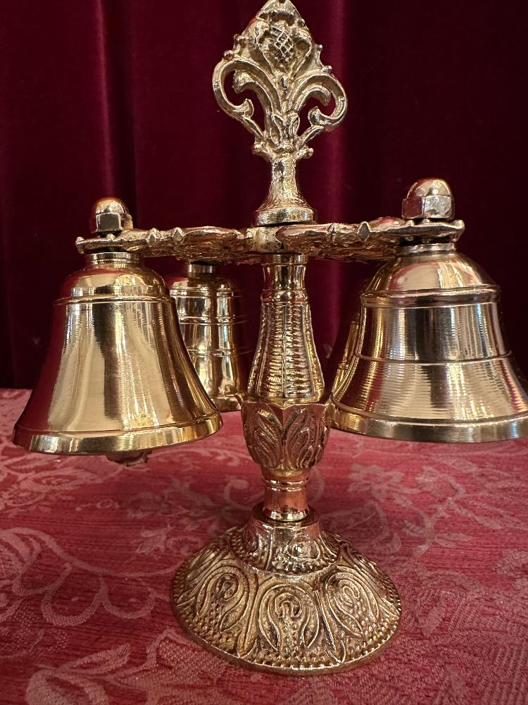 1 Classicistic Altar - Bell