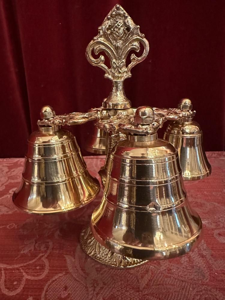 1 Classicistic Altar - Bell