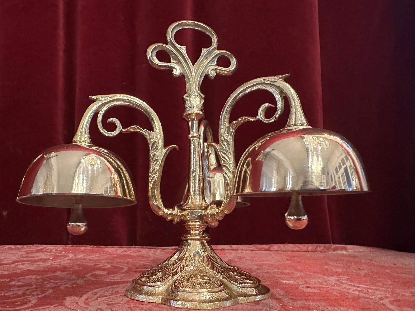 1 Classicistic Altar - Bell