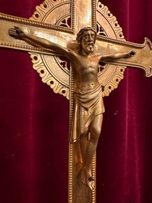 Altar - Cross style Classicistic en Bronze / Gilt / Polished and Varnished, France 19 th century ( Anno 1885 )