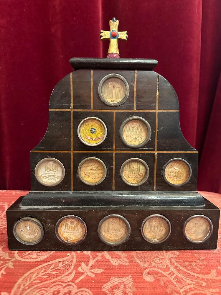 1 Classicistic Calvary - Reliquary