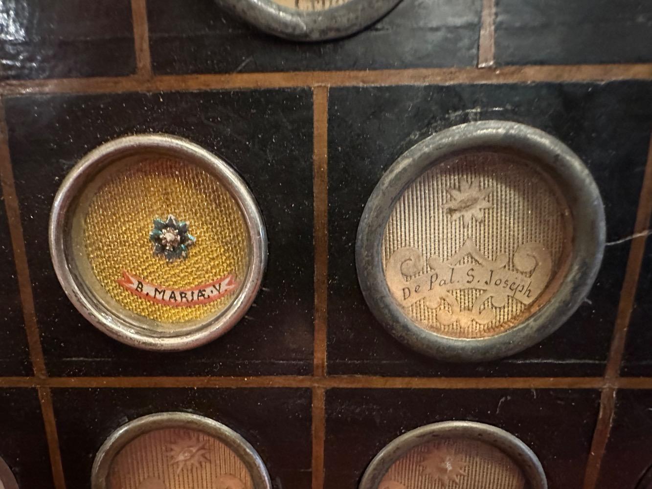 1 Classicistic Calvary - Reliquary