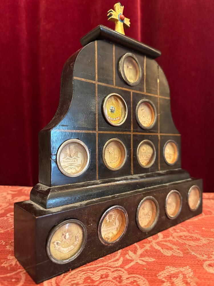 1 Classicistic Calvary - Reliquary