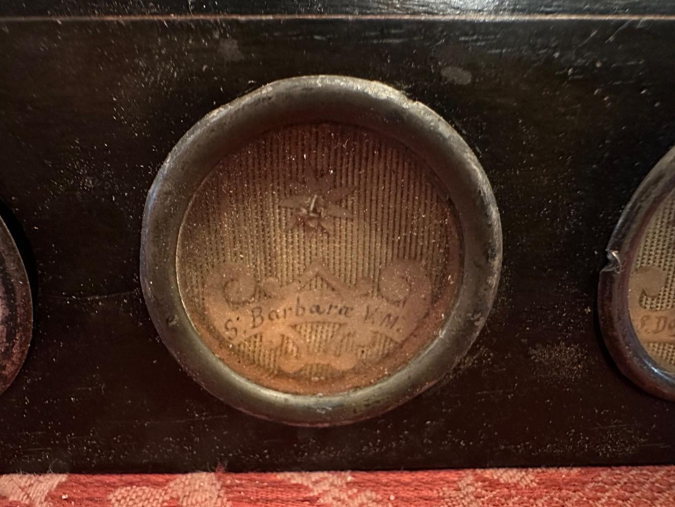 1 Classicistic Calvary - Reliquary