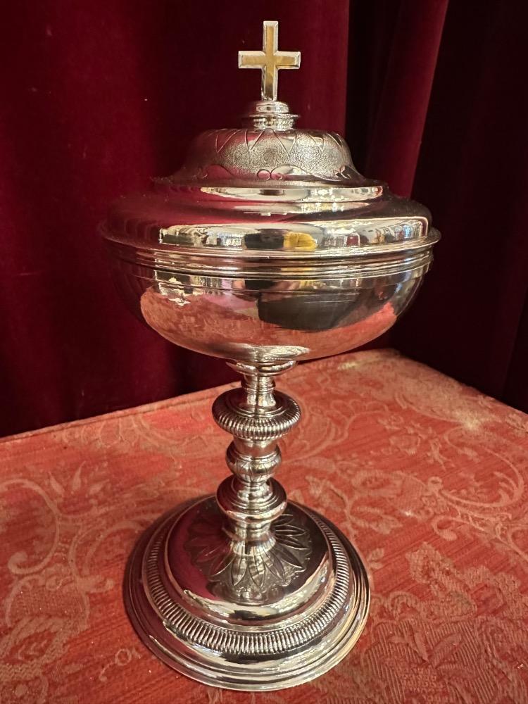 1 Classicistic Ciborium