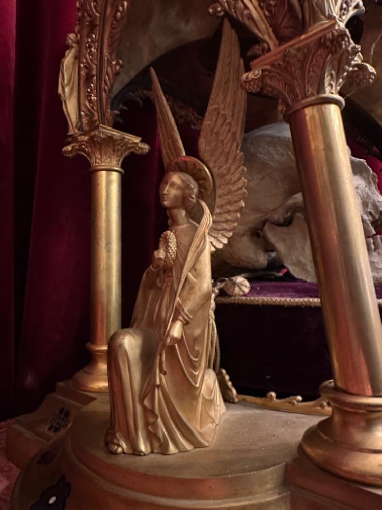 1 Classicistic Exceptional High Quality Very Large Reliquary With Skull Of Unknown Saint