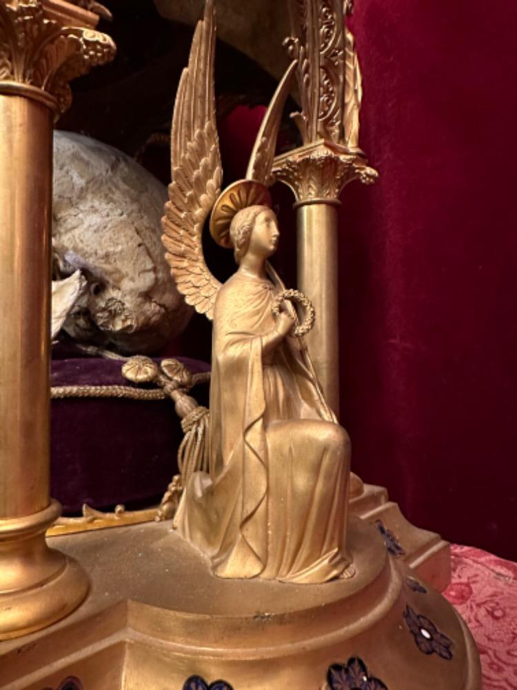 1 Classicistic Exceptional High Quality Very Large Reliquary With Skull Of Unknown Saint