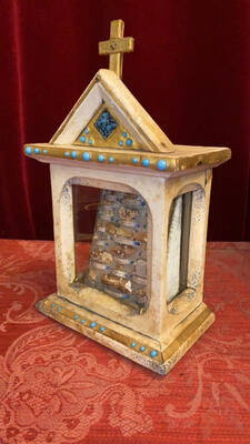 Mulit Reliquary - Relics Ex Ossibus 25 Important Female Saints Margarite / Agnes / Julia /  Christina / Agatha / Paula / Thecla / & More. style Classicistic en Wood / Glass / Originally Sealed / Stones, France 19 th century