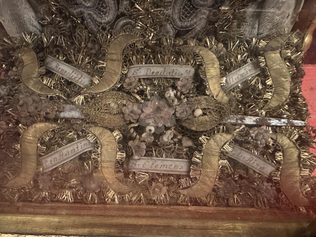 1 Classicistic Reliquary Containing Nail Touched To The True Cross & Ex Ossibus Relics