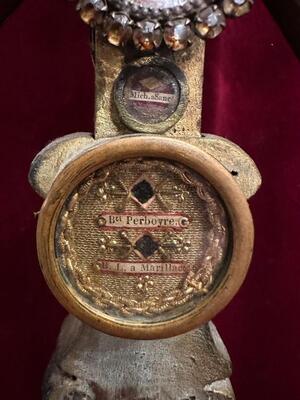 Reliquary Monstrance Containing Ex Ossibus Relics Of St. Gentius Of Monteux Multiple Relics Addid At The Backside. style Classicistic en Wood / Glass / Cabochons ( Stones ), France 19 th century ( Anno 1855 )