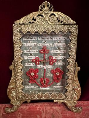Reliquary - Relic 1 Baroque - Style Important Reliquary: Relics Related To D.N.J.C.  Relics Of 12 Apostles. De Columna Flagellis. De Spinea Corona. De Sepulcro D.N.J.C. Originally Sealed style Classicistic en Brass / Glass / Wax Seal, Italy  19 th century