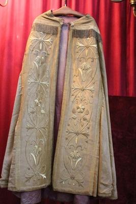 Cope , Hand-Embroidered , In Good Condition Belgium 19th century