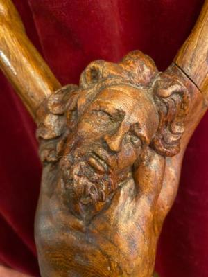 Corpus Christi  en Fully Hand - Carved Wood Oak, Belgium 18th century