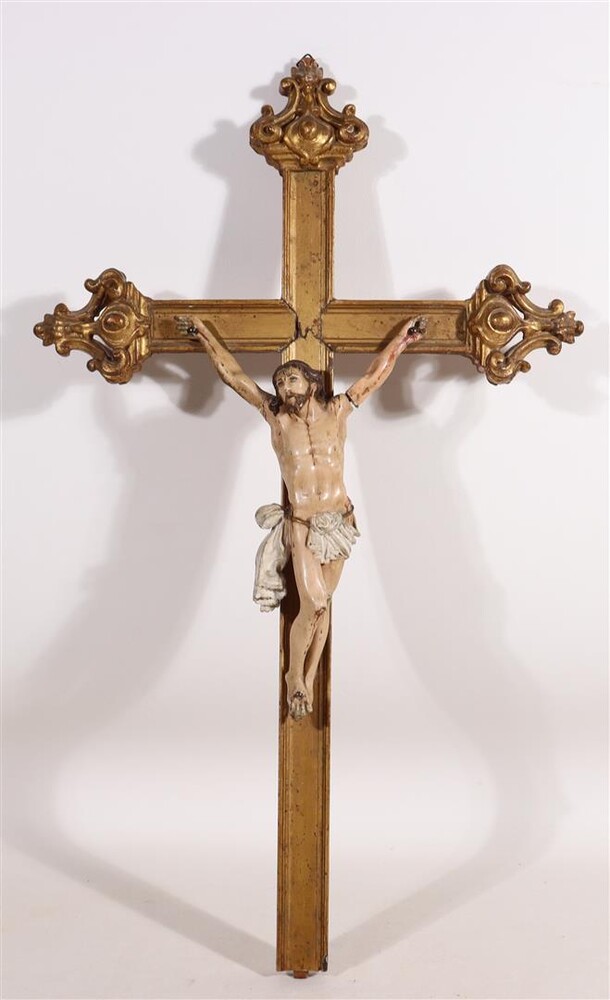 1  Cross With Corpus Christi