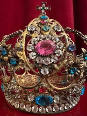 Crown en Brass - Gilt  / Glass, France 19 th century ( Anno 1865 )