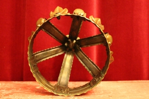 Crown en Brass, Dutch 20th century